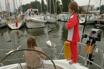 04 Nederland
 Hero