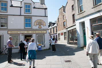 02 Skottland, Orkenøyene og Hebridene
 Hero