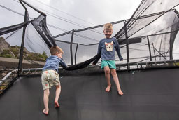 01-Feriestart med Bendik og Edvin
 Hero