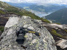 04-Kaupanger og Frønningen
 Hero
