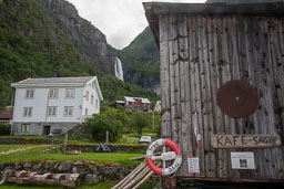 05-Sykkeltur i Lustrafjorden
 Hero