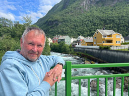 02-Ytre Sognefjord til Balestrand
 Hero